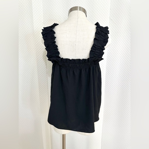 Black ruffle blouse | Size XL - Picture 3 of 4